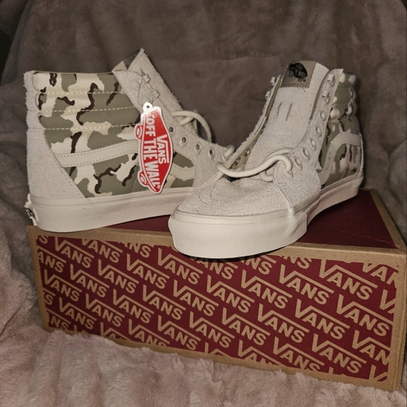 Vans Sk8-Hi shoes - Picture 1 of 5